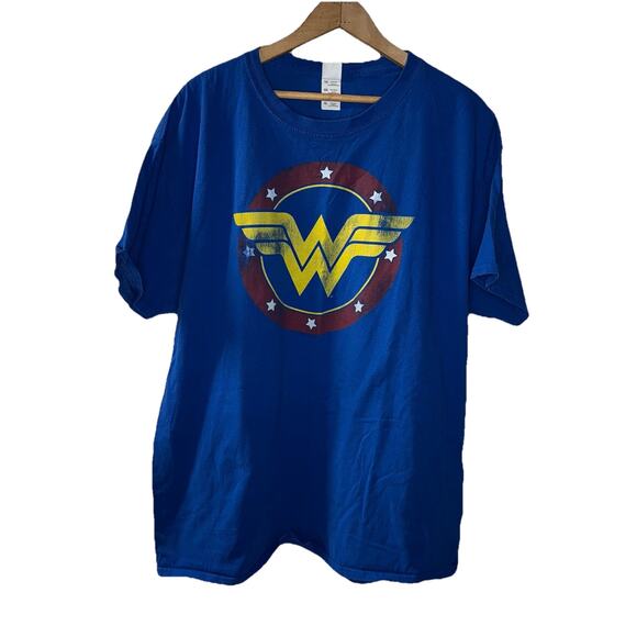 Wonder Woman logo graphic t-shirt Size XL Blue - Picture 1 of 4